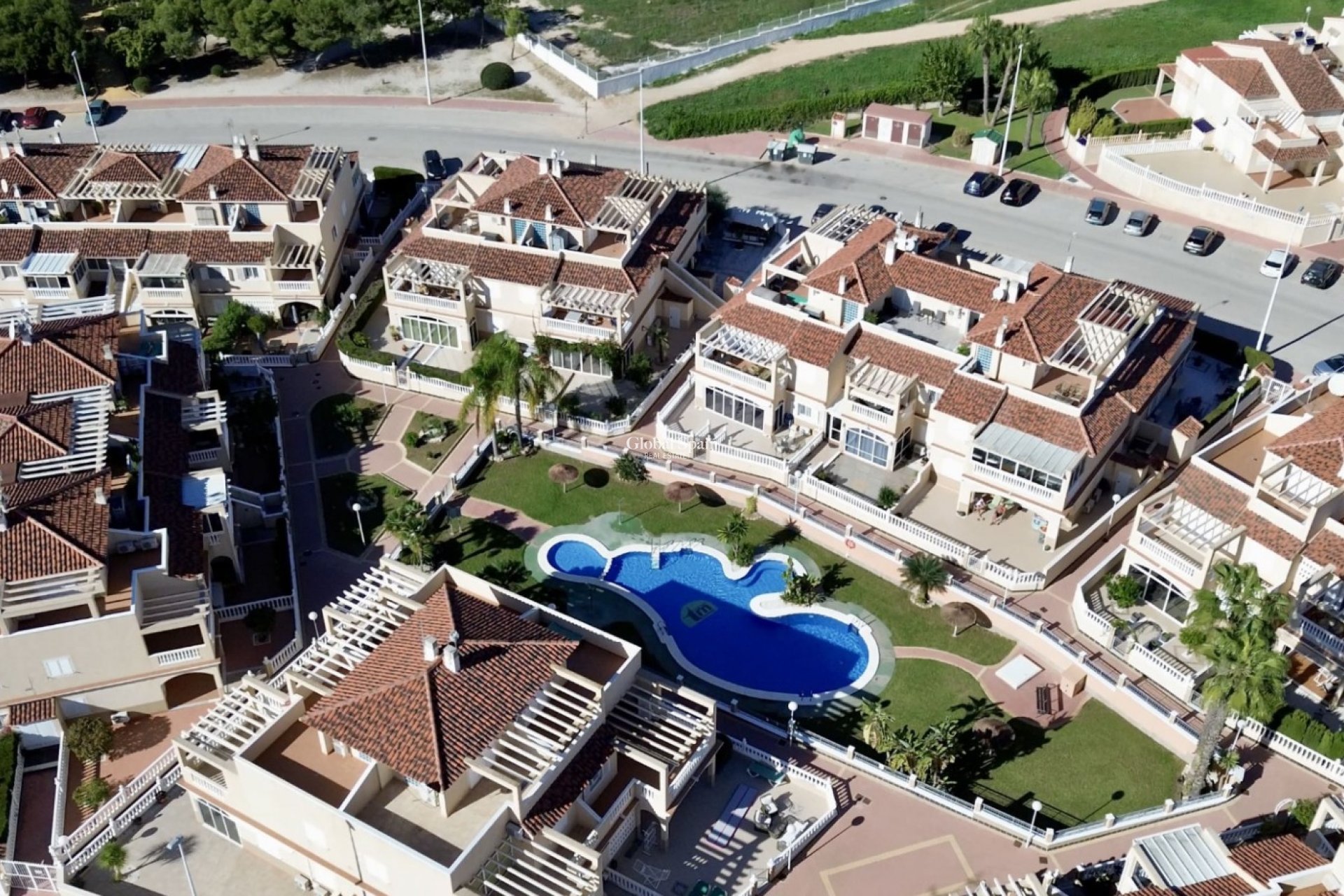 Resale - Duplex -
ORIHUELA COSTA - Playa Flamenca