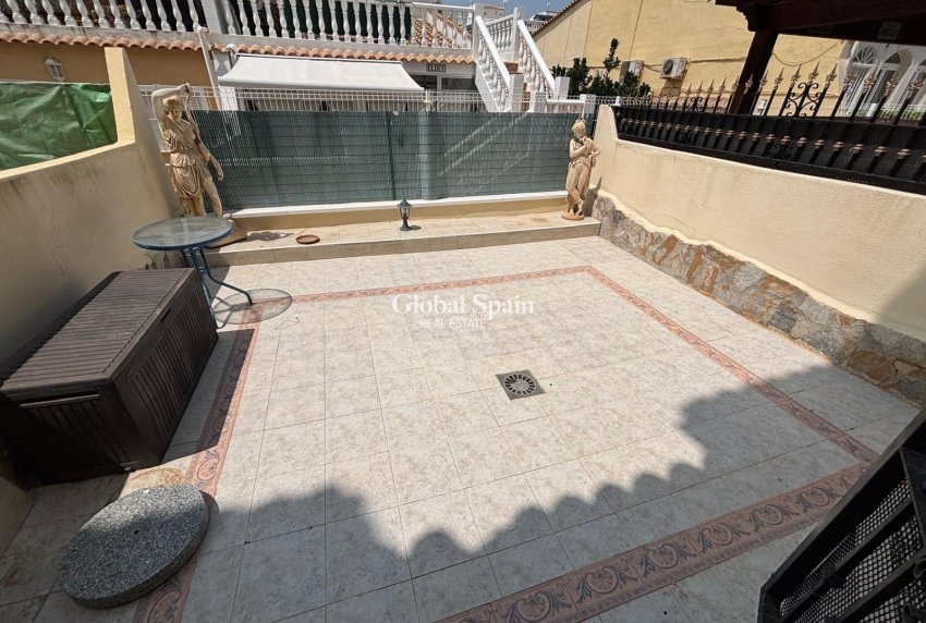 Resale - Duplex -
ORIHUELA COSTA - Playa Flamenca