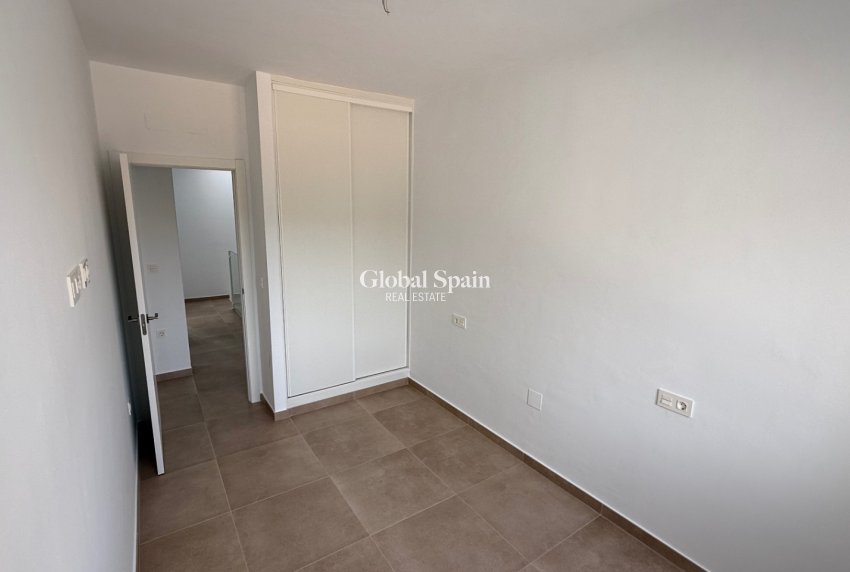 Resale - Duplex -
PILAR DE LA HORADADA - Costa Blanca Sur