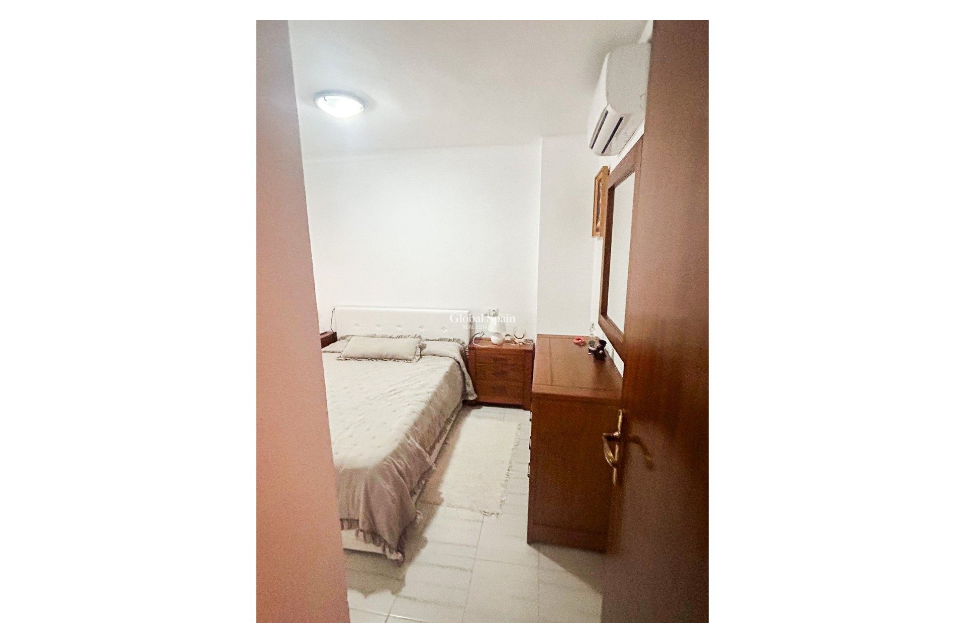Resale - Duplex -
TORREVIEJA - Center