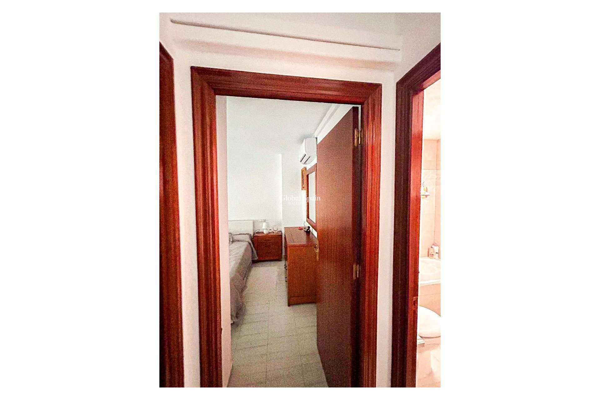 Resale - Duplex -
TORREVIEJA - Center