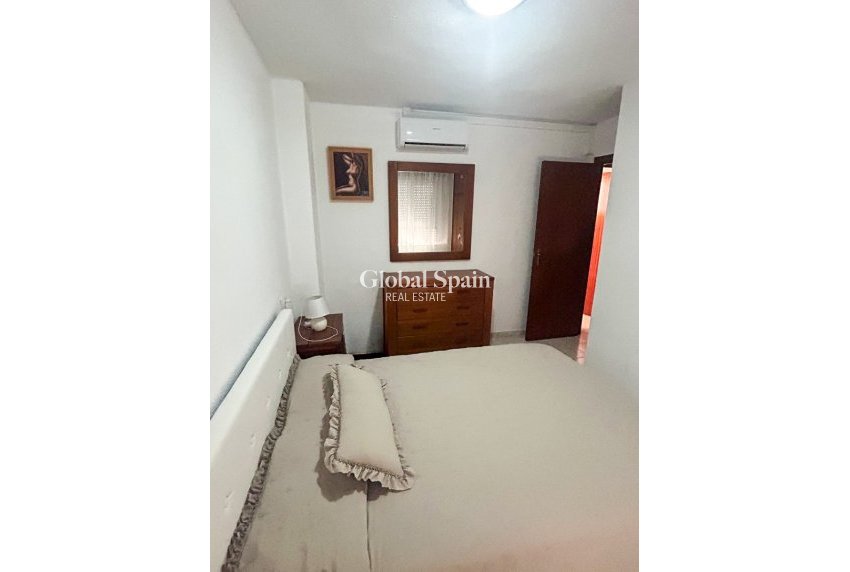 Resale - Duplex -
TORREVIEJA - Center