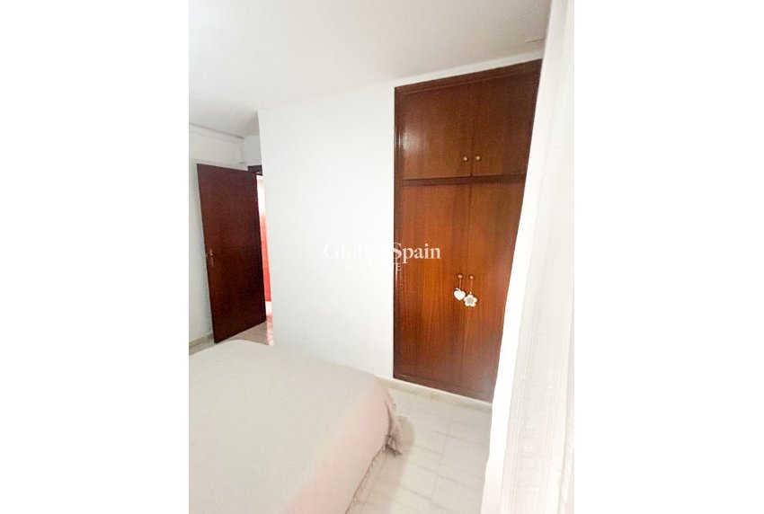 Resale - Duplex -
TORREVIEJA - Center