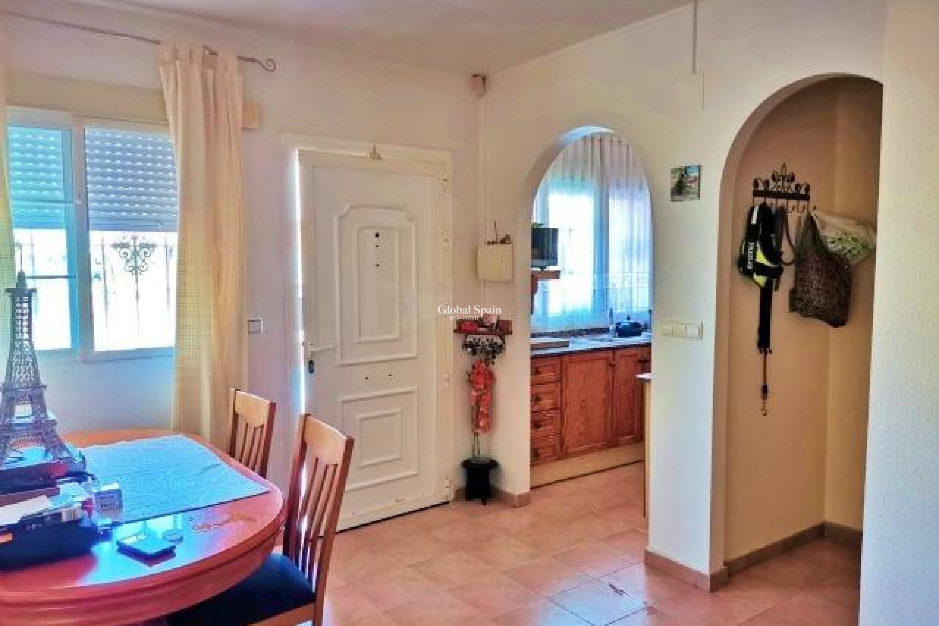 Resale - Duplex -
TORREVIEJA - El limonar