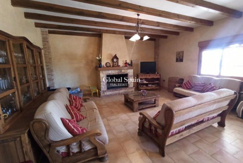 Resale - Finca Country Property -
SAN MIGUEL DE SALINAS - San Miguel de Salinas