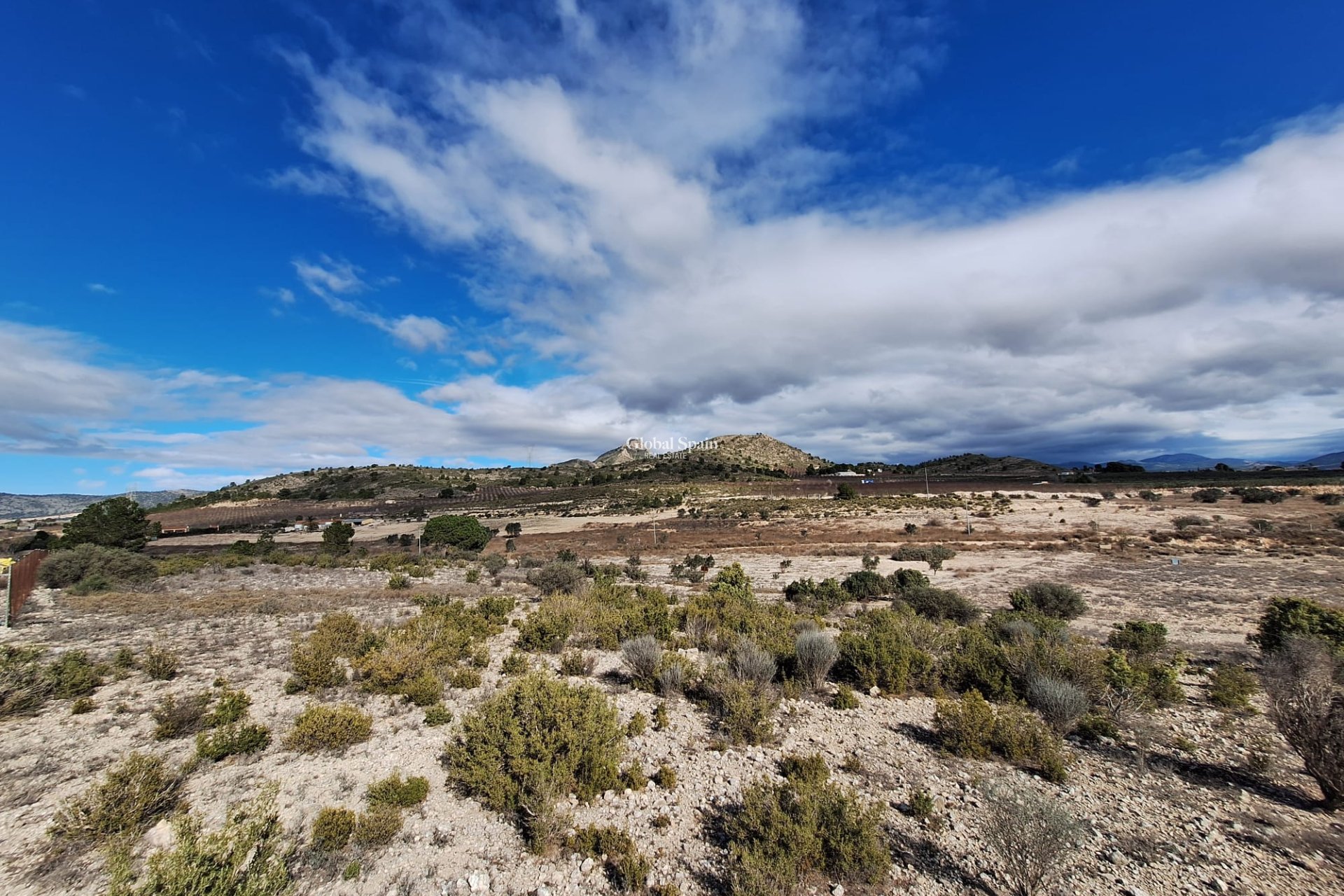 Resale - Grond -
Salinas