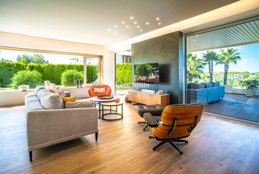 Resale - Ground Floor -
LAS COLINAS GOLF RESORT