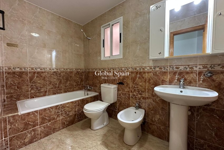 Resale - Ground Floor -
LOS MONTESINOS - Los Montesinos