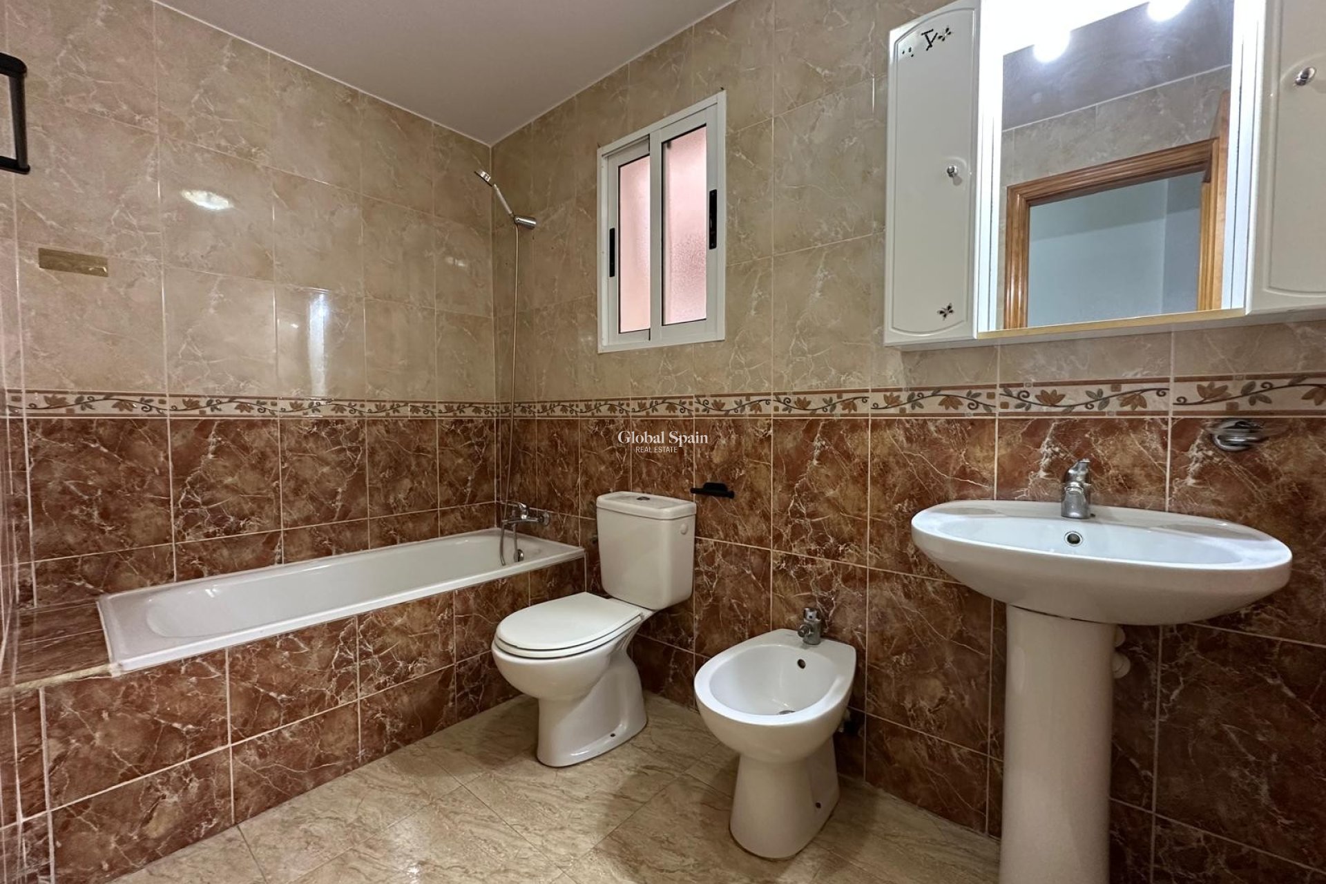 Resale - Ground Floor -
LOS MONTESINOS - Los Montesinos