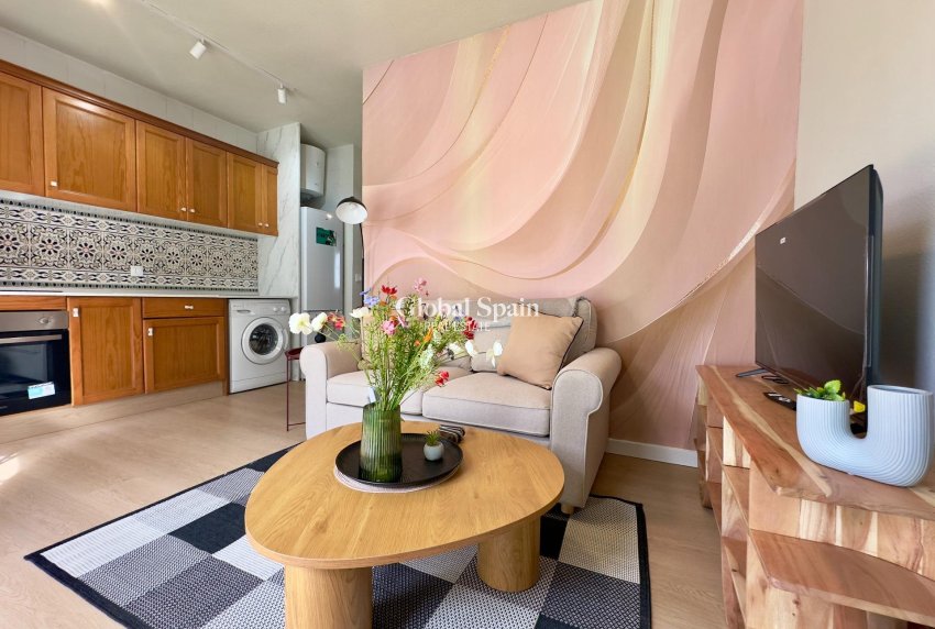 Resale - Ground Floor -
ORIHUELA COSTA - La Regia