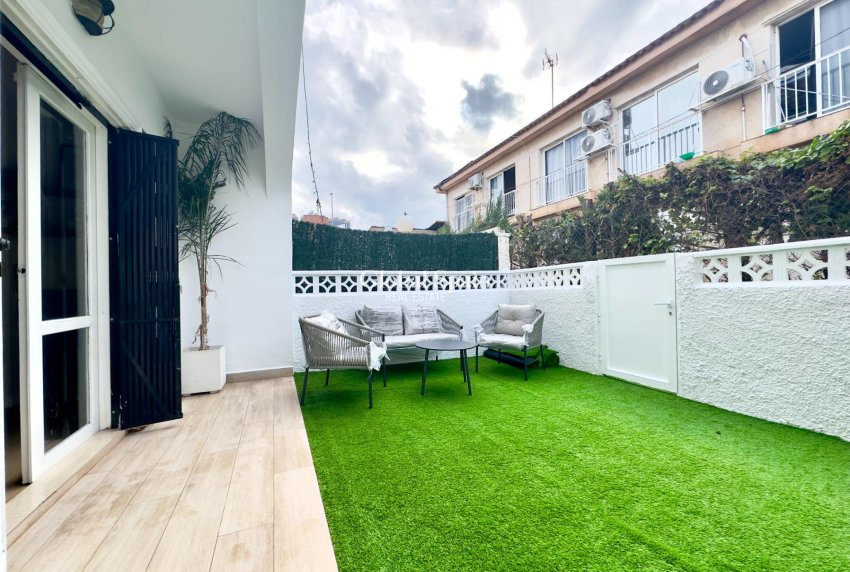 Resale - Ground Floor -
ORIHUELA COSTA - La Regia