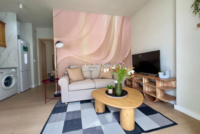 Resale - Ground Floor -
ORIHUELA COSTA - La Regia