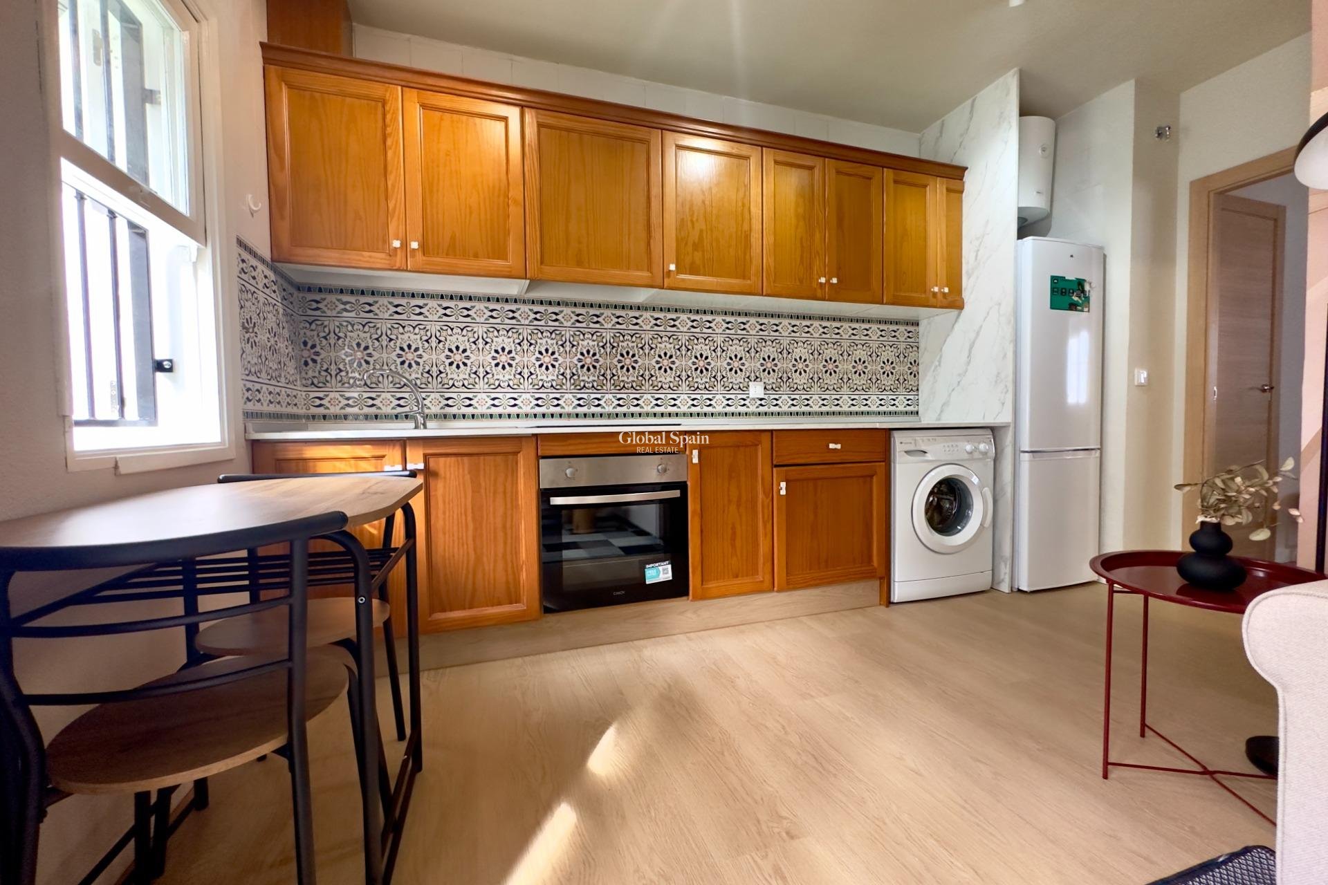 Resale - Ground Floor -
ORIHUELA COSTA - La Regia