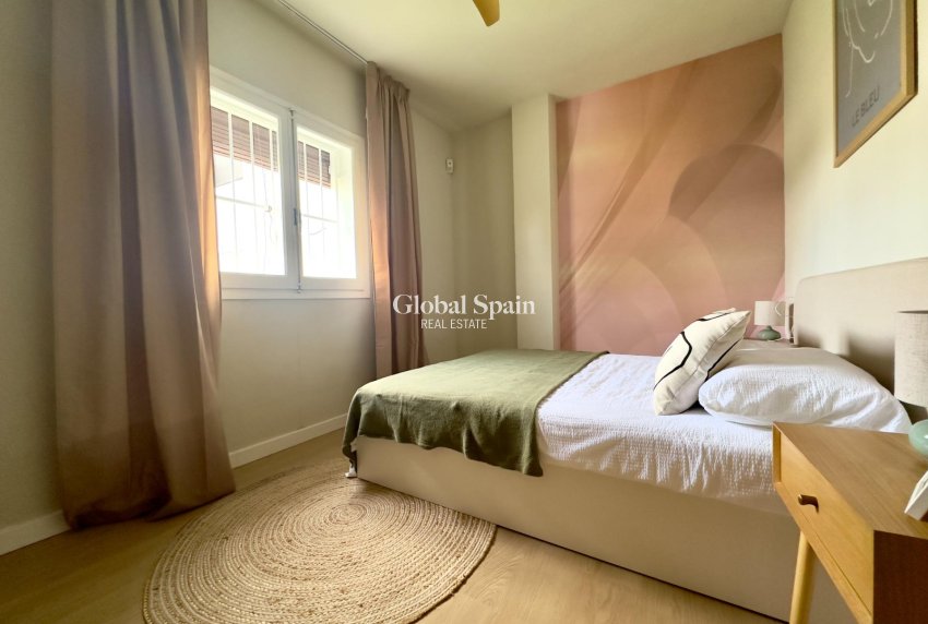 Resale - Ground Floor -
ORIHUELA COSTA - La Regia