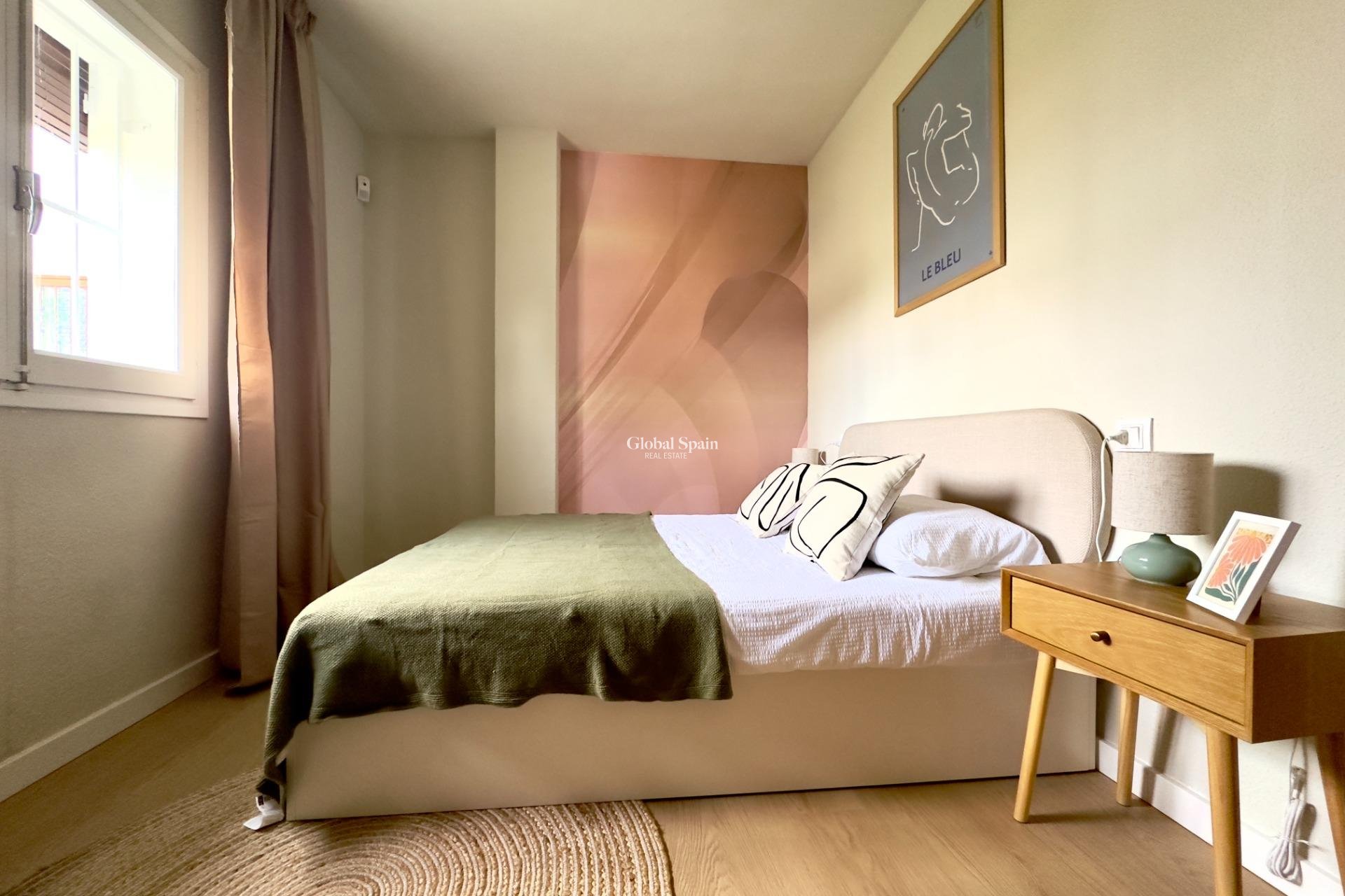 Resale - Ground Floor -
ORIHUELA COSTA - La Regia