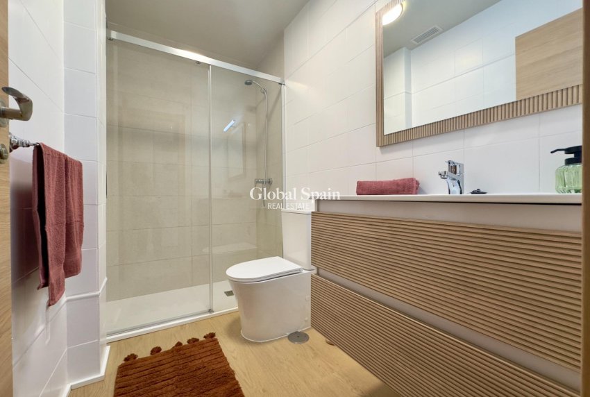 Resale - Ground Floor -
ORIHUELA COSTA - La Regia