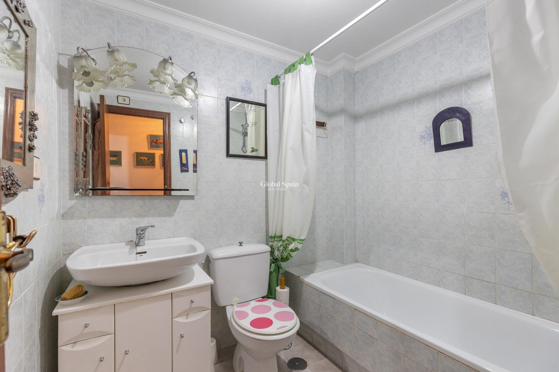 Resale - Ground Floor -
TORREVIEJA - Acequion