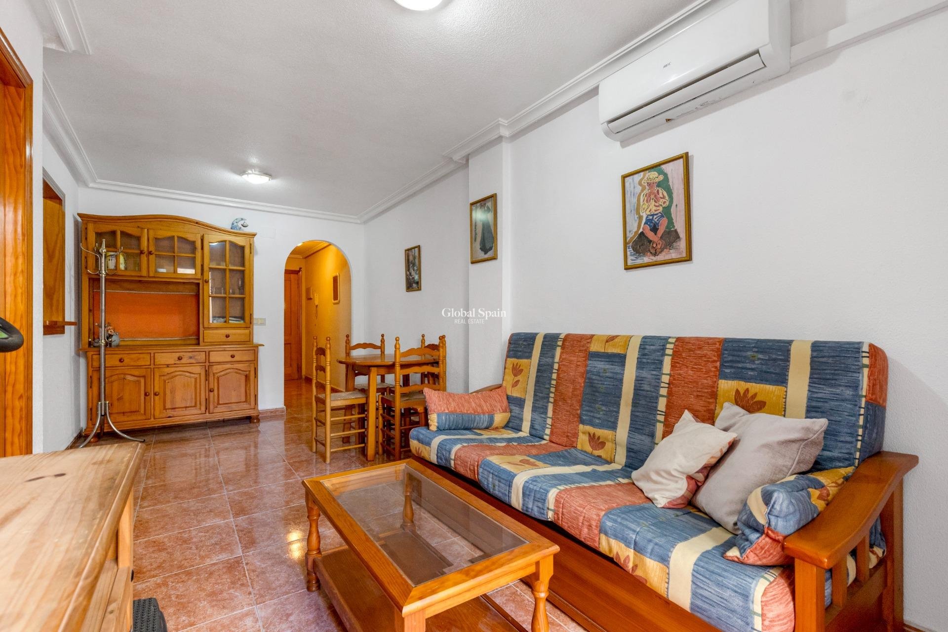 Resale - Ground Floor -
TORREVIEJA - Estacion de autobuses