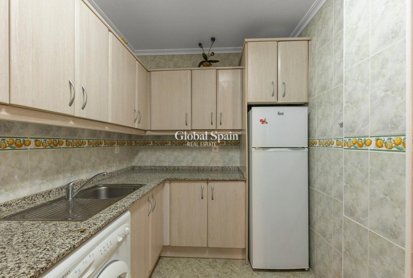 Resale - Ground Floor -
TORREVIEJA - La Mata