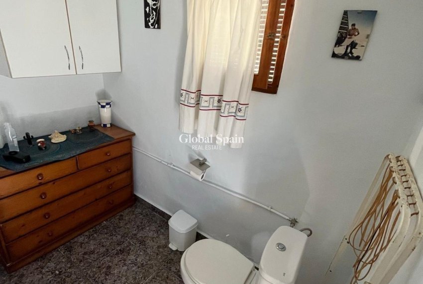 Resale - HOUSE -
ABANILLA - El Partidor