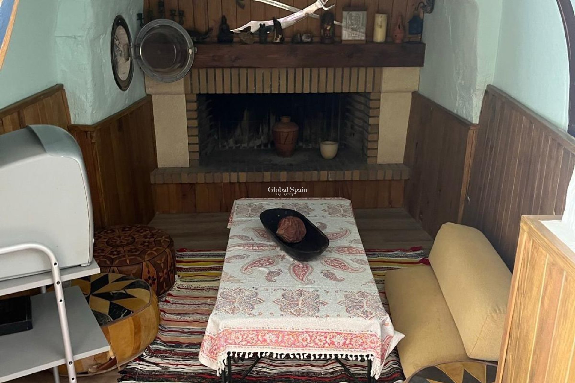 Resale - HOUSE -
ABANILLA - El Partidor