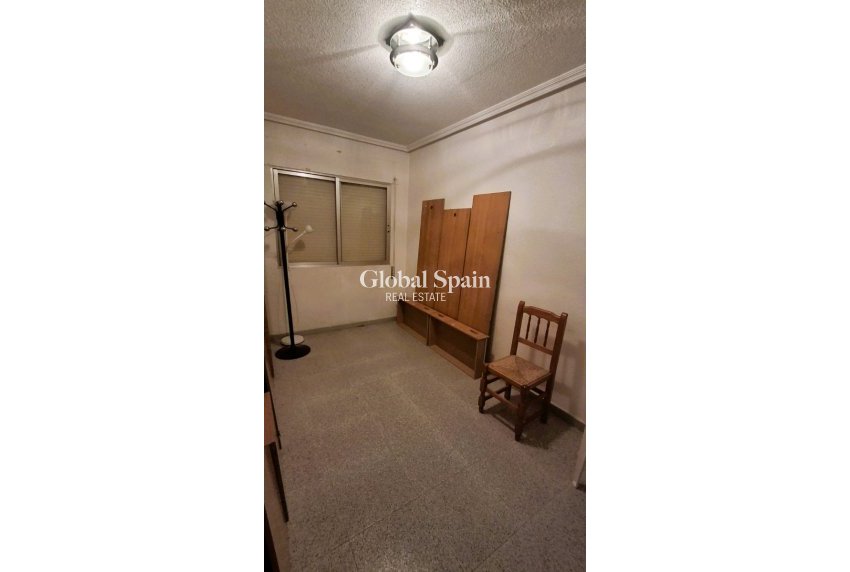 Resale - HOUSE -
ABANILLA - Inland