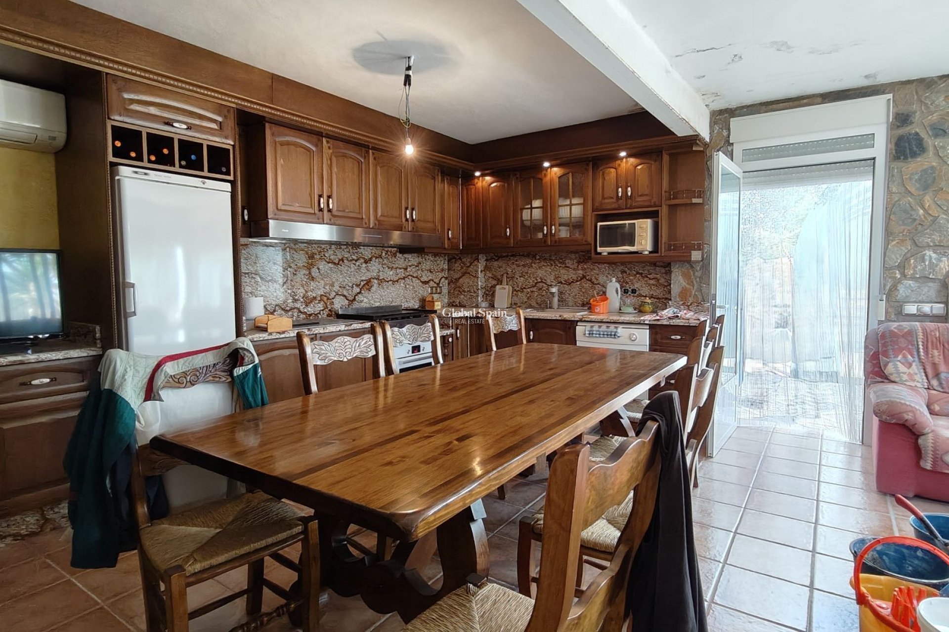 Resale - HOUSE -
ABANILLA - Inland