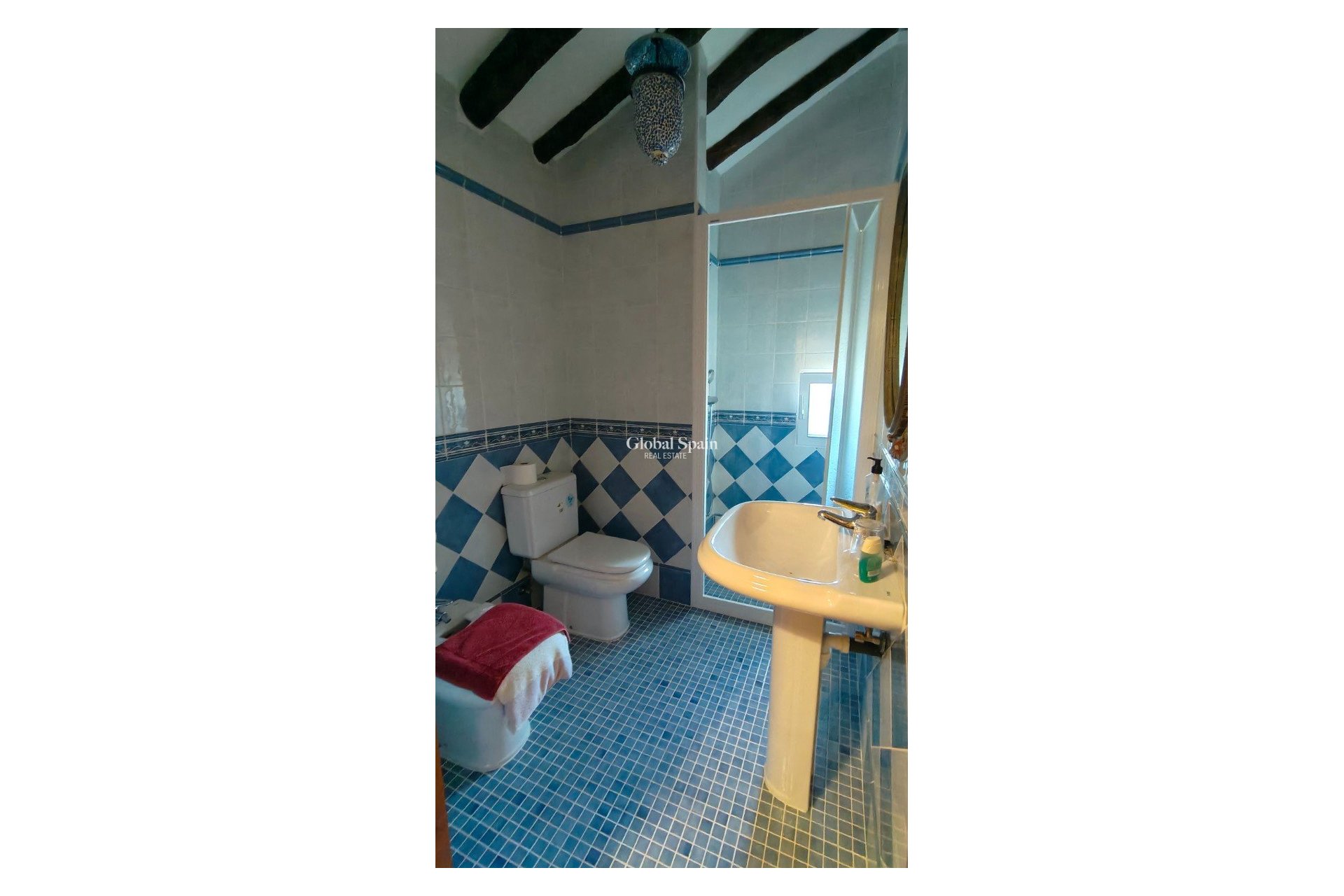 Resale - HOUSE -
ABANILLA - Inland