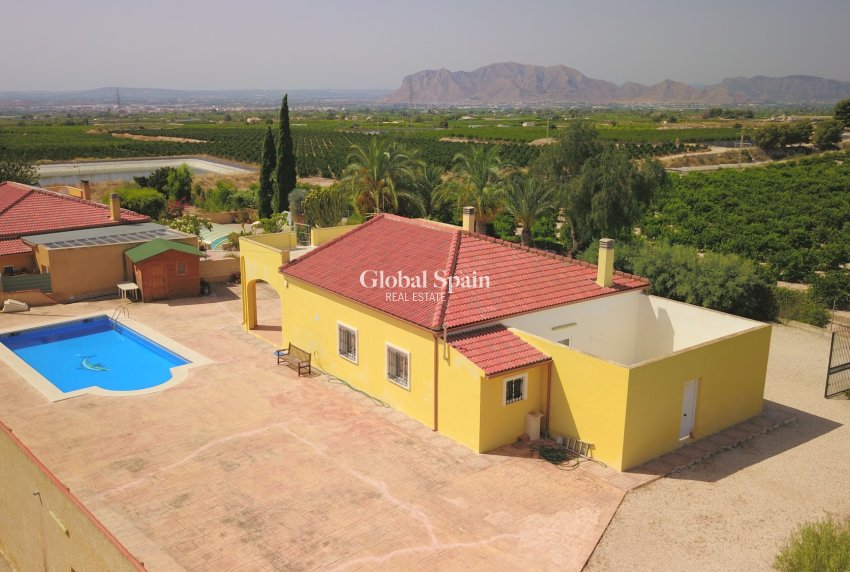 Resale - HOUSE -
Albatera - Albatera - Country