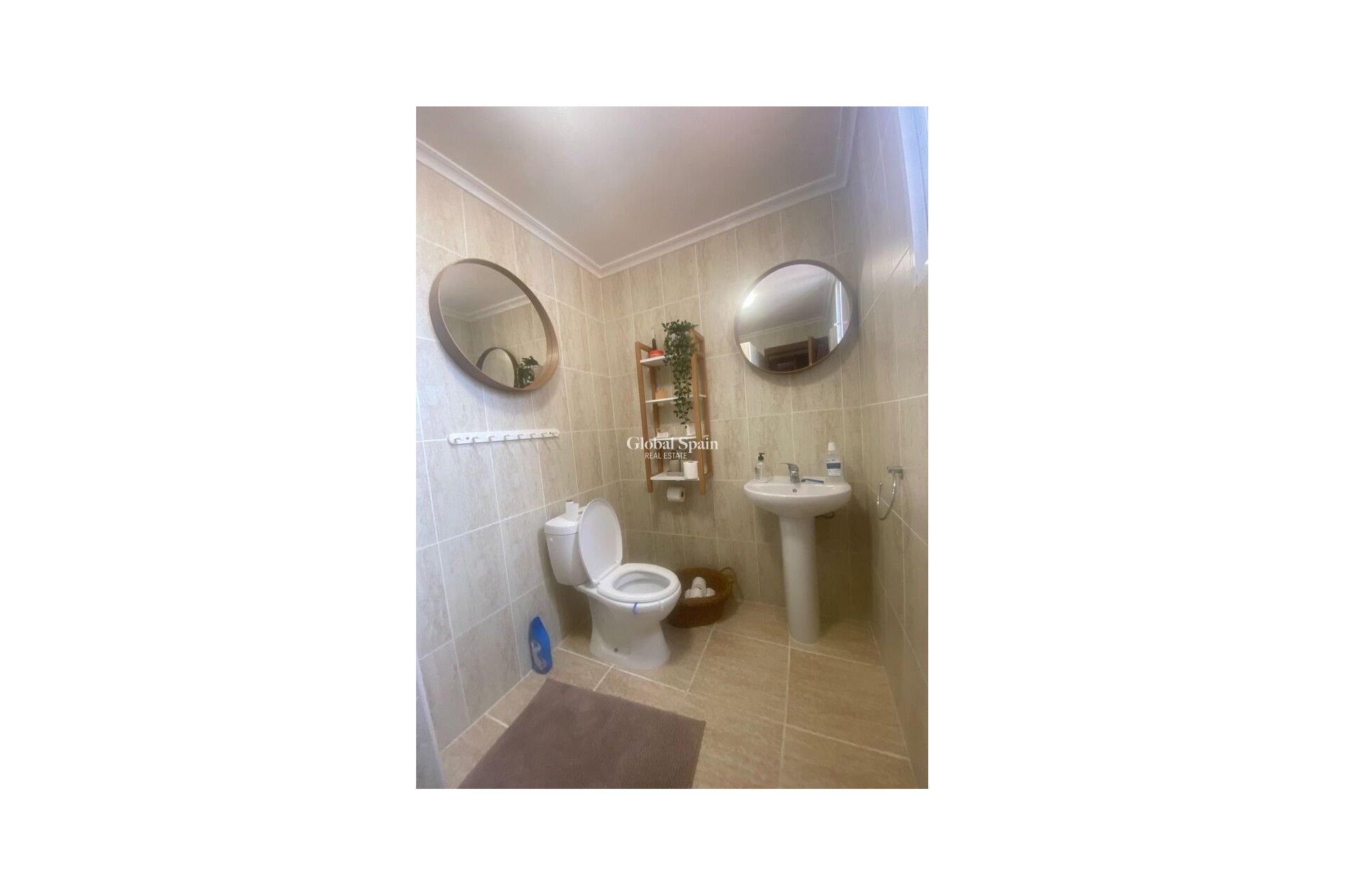 Resale - HOUSE -
ALBATERA - Inland