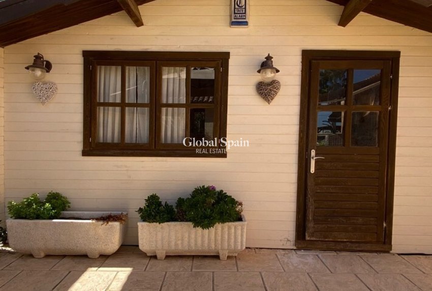 Resale - HOUSE -
ALBATERA - Inland