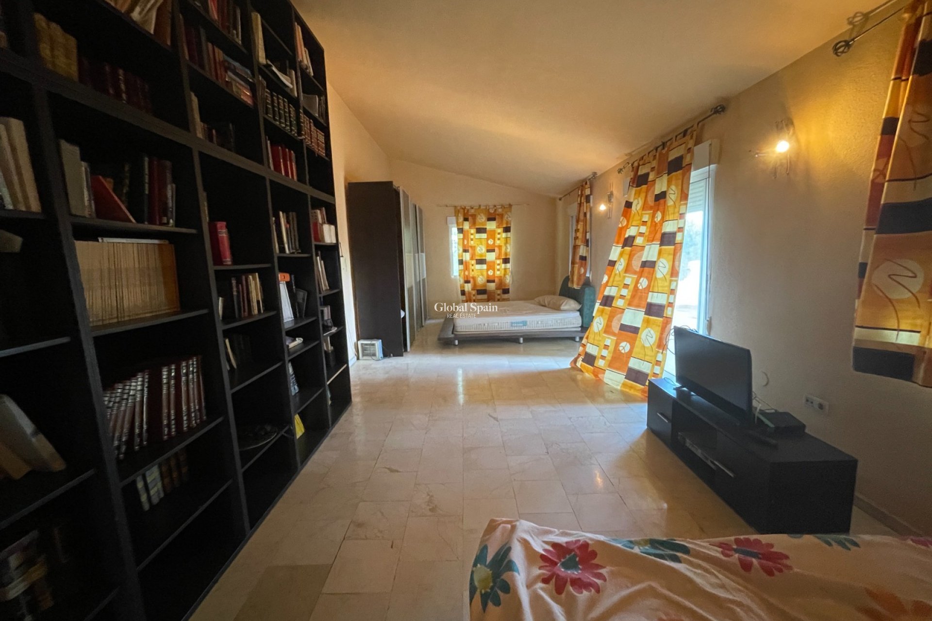 Resale - HOUSE -
ALBATERA - Inland