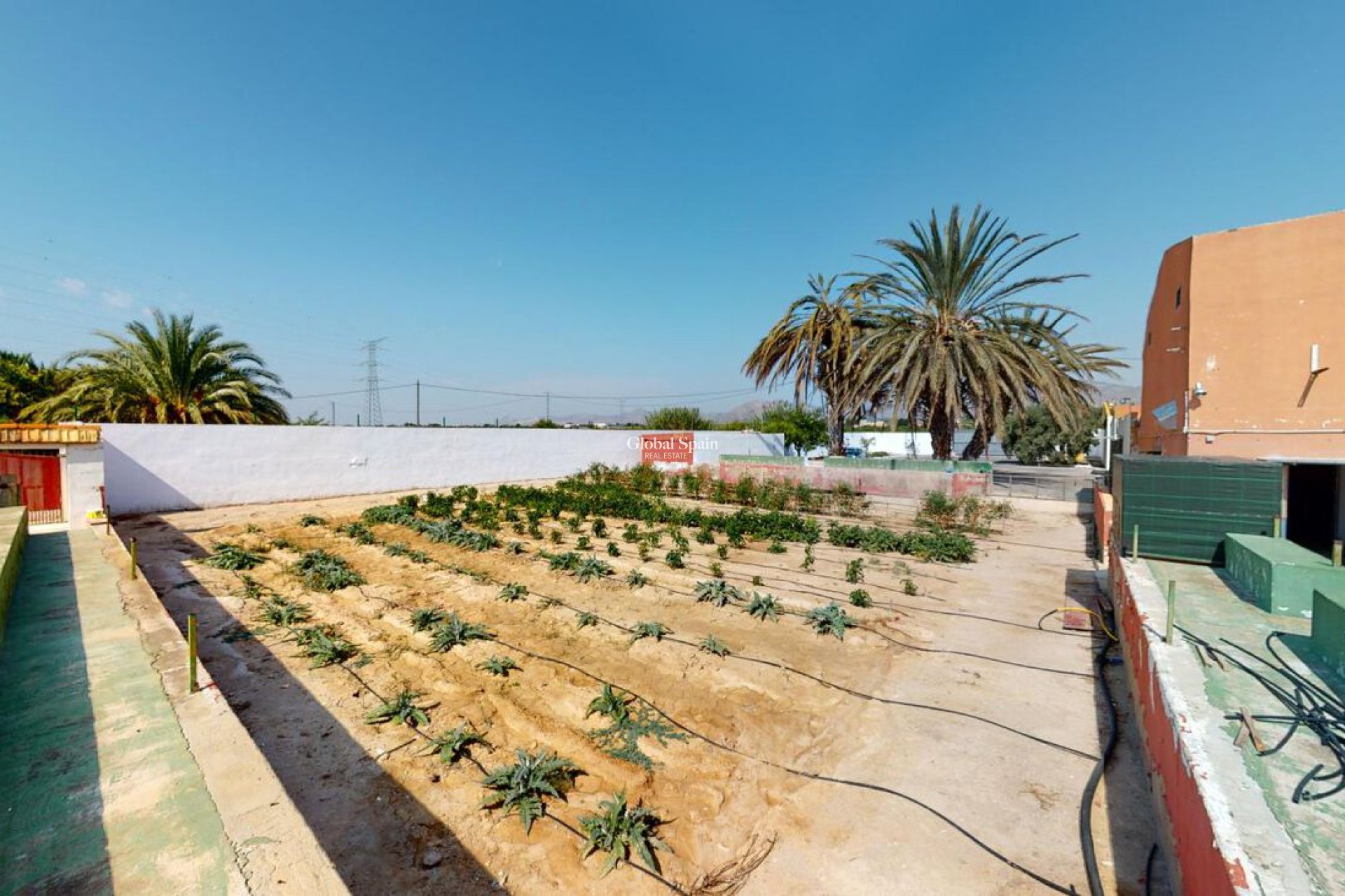 Resale - HOUSE -
ALBATERA - Inland