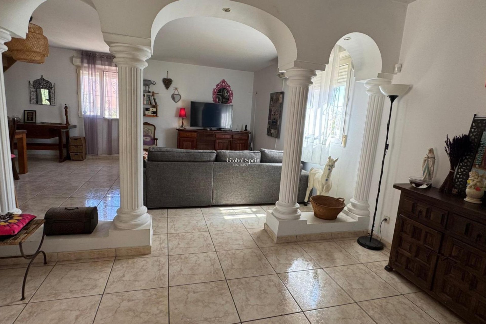 Resale - HOUSE -
ALBATERA - Inland