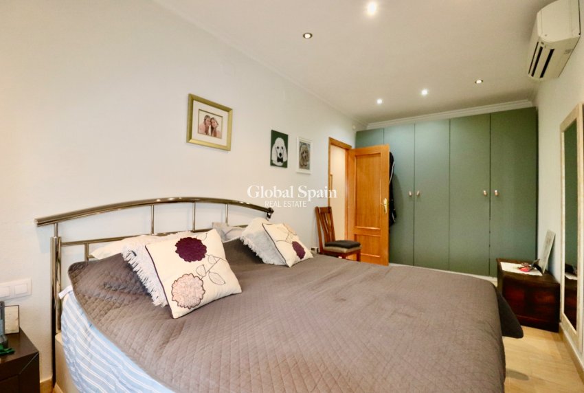 Resale - HOUSE -
ALBATERA