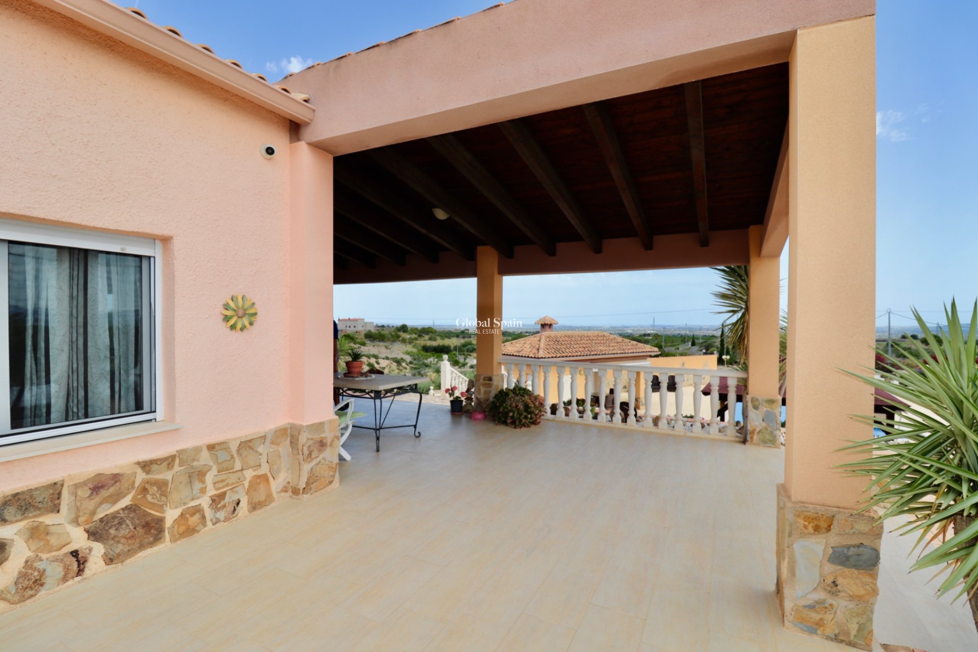 Resale - HOUSE -
ALBATERA