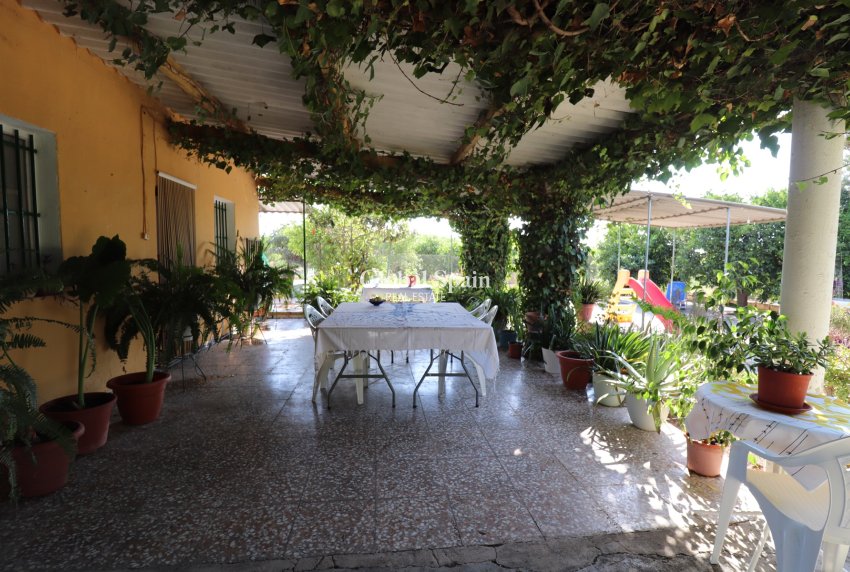 Resale - HOUSE -
ALBATERA