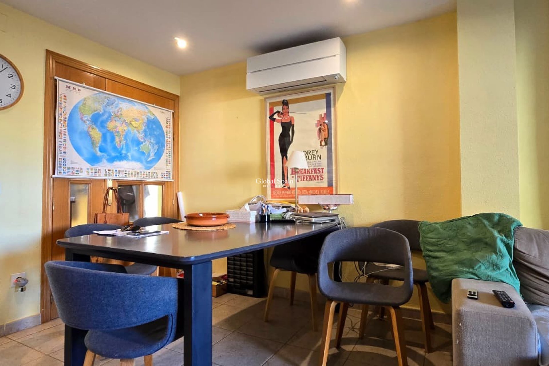 Resale - HOUSE -
Albir - center