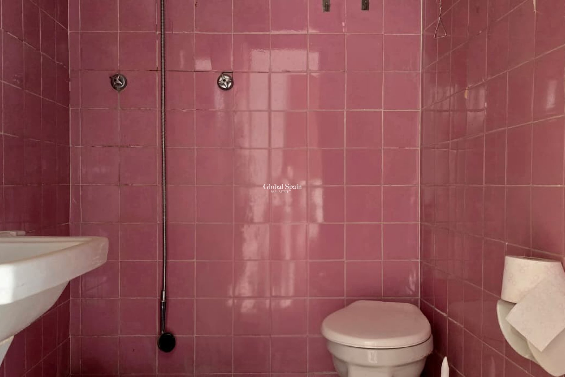 Resale - HOUSE -
ALFAZ DEL PI