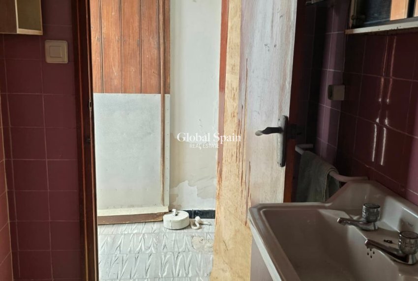 Resale - HOUSE -
ALFAZ DEL PI