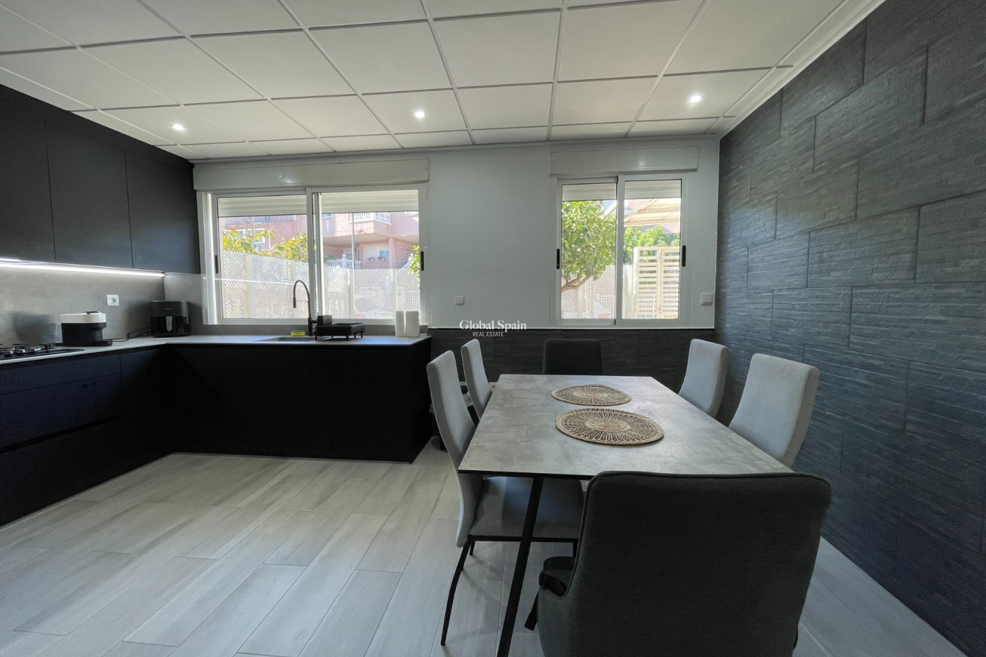 Resale - HOUSE -
ALGORFA - Inland