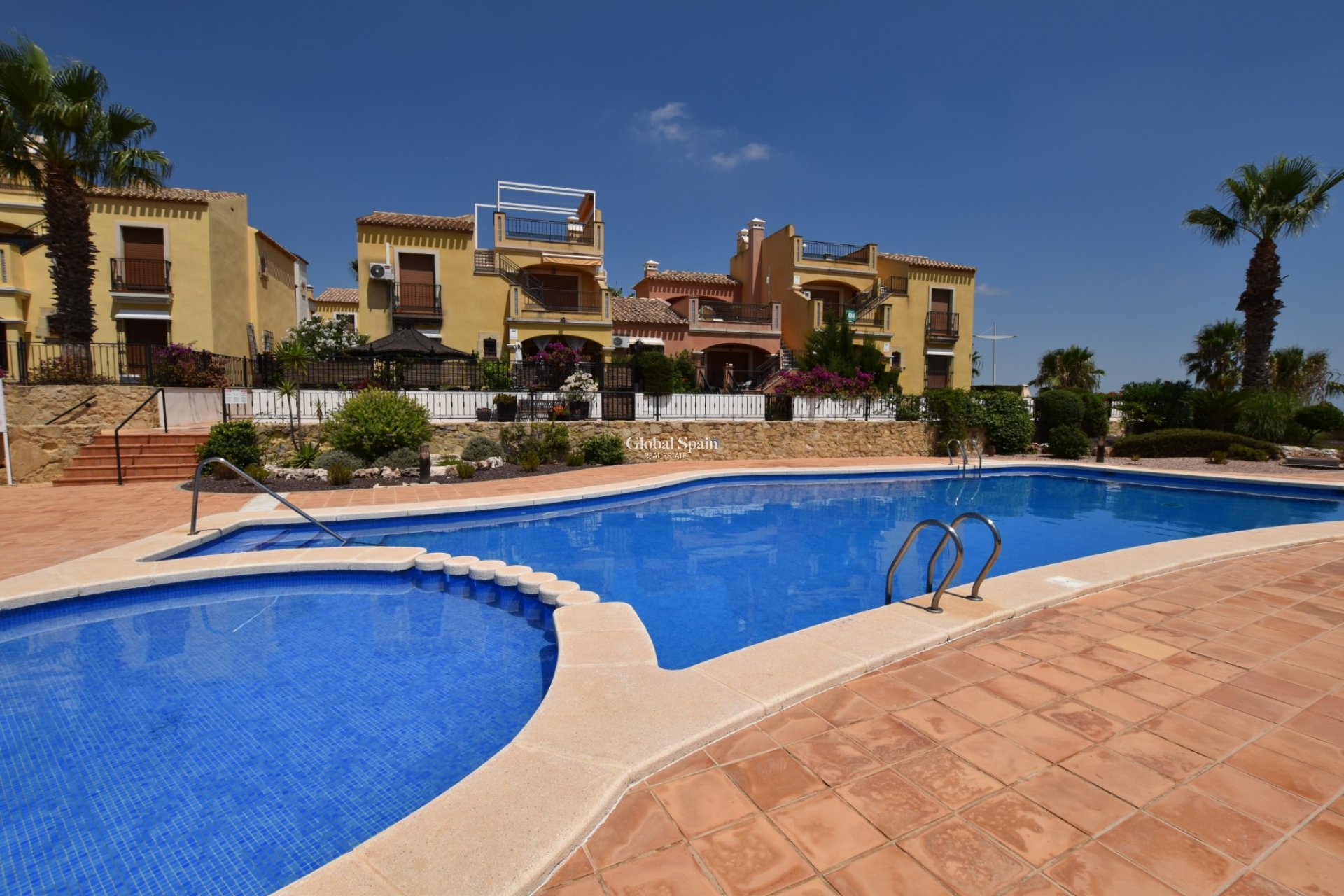Resale - HOUSE -
ALGORFA - Inland