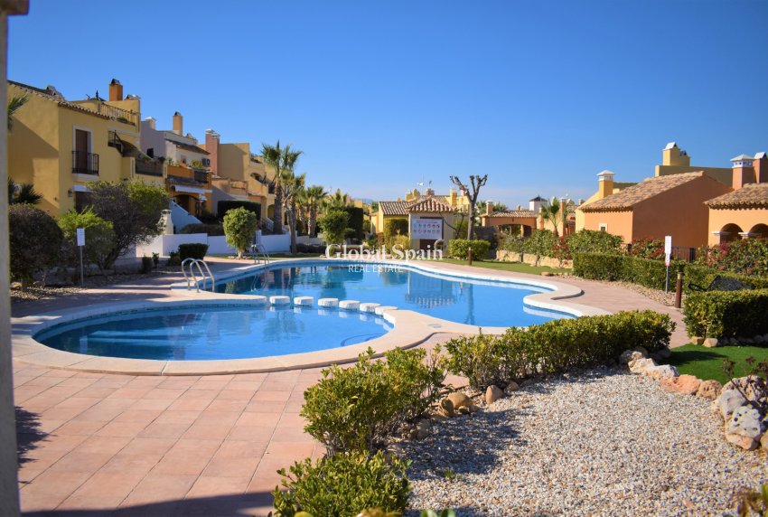 Resale - House -
ALGORFA - LA FINCA GOLF / ALGORFA