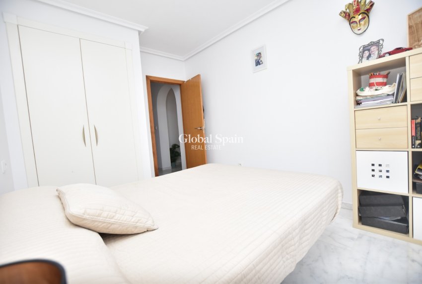 Resale - House -
ALGORFA - LA FINCA GOLF / ALGORFA