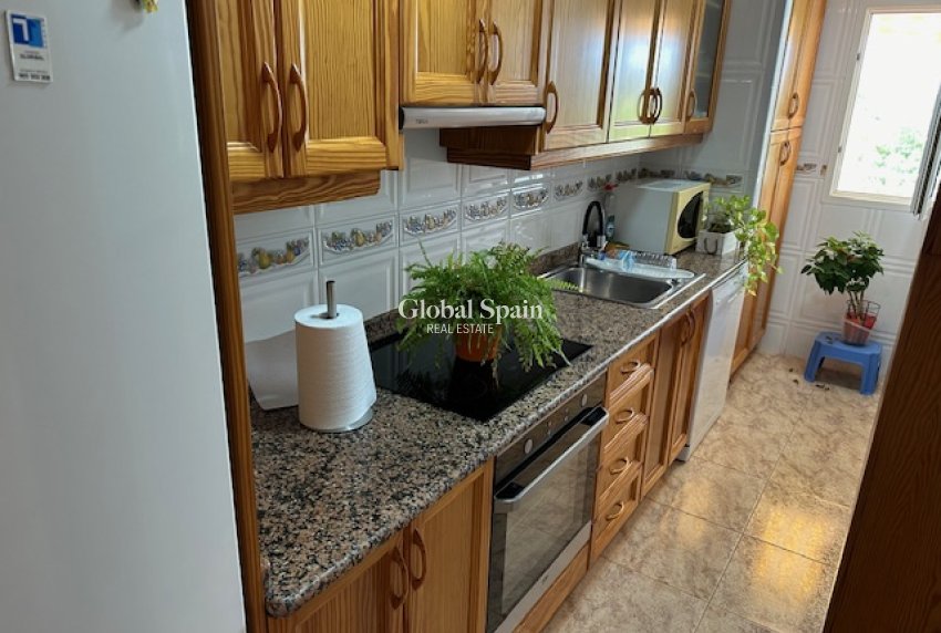 Resale - House -
ALGORFA - LA FINCA GOLF / ALGORFA