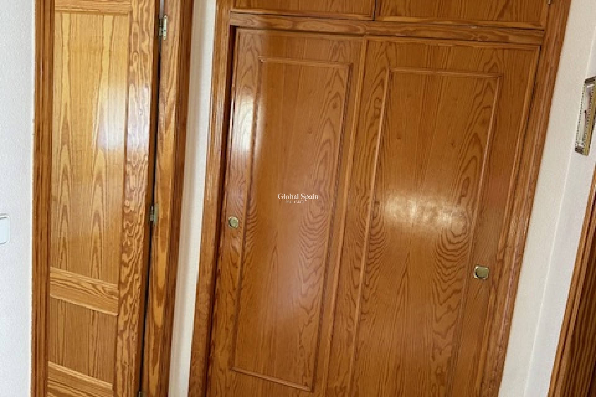 Resale - House -
ALGORFA - LA FINCA GOLF / ALGORFA