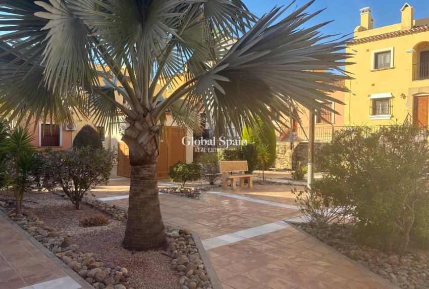 Resale - HOUSE -
ALGORFA - LA FINCA GOLF / ALGORFA