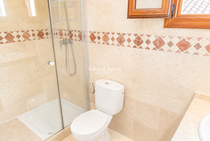 Resale - HOUSE -
ALGORFA - LA FINCA GOLF / ALGORFA
