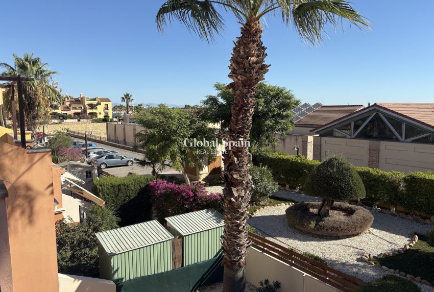 Resale - House -
ALGORFA - LA FINCA GOLF / ALGORFA