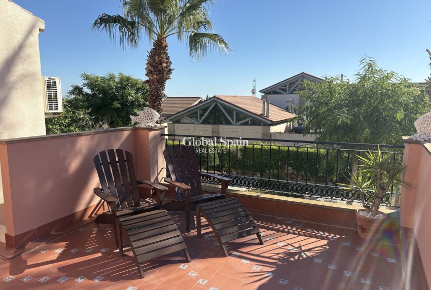 Resale - House -
ALGORFA - LA FINCA GOLF / ALGORFA